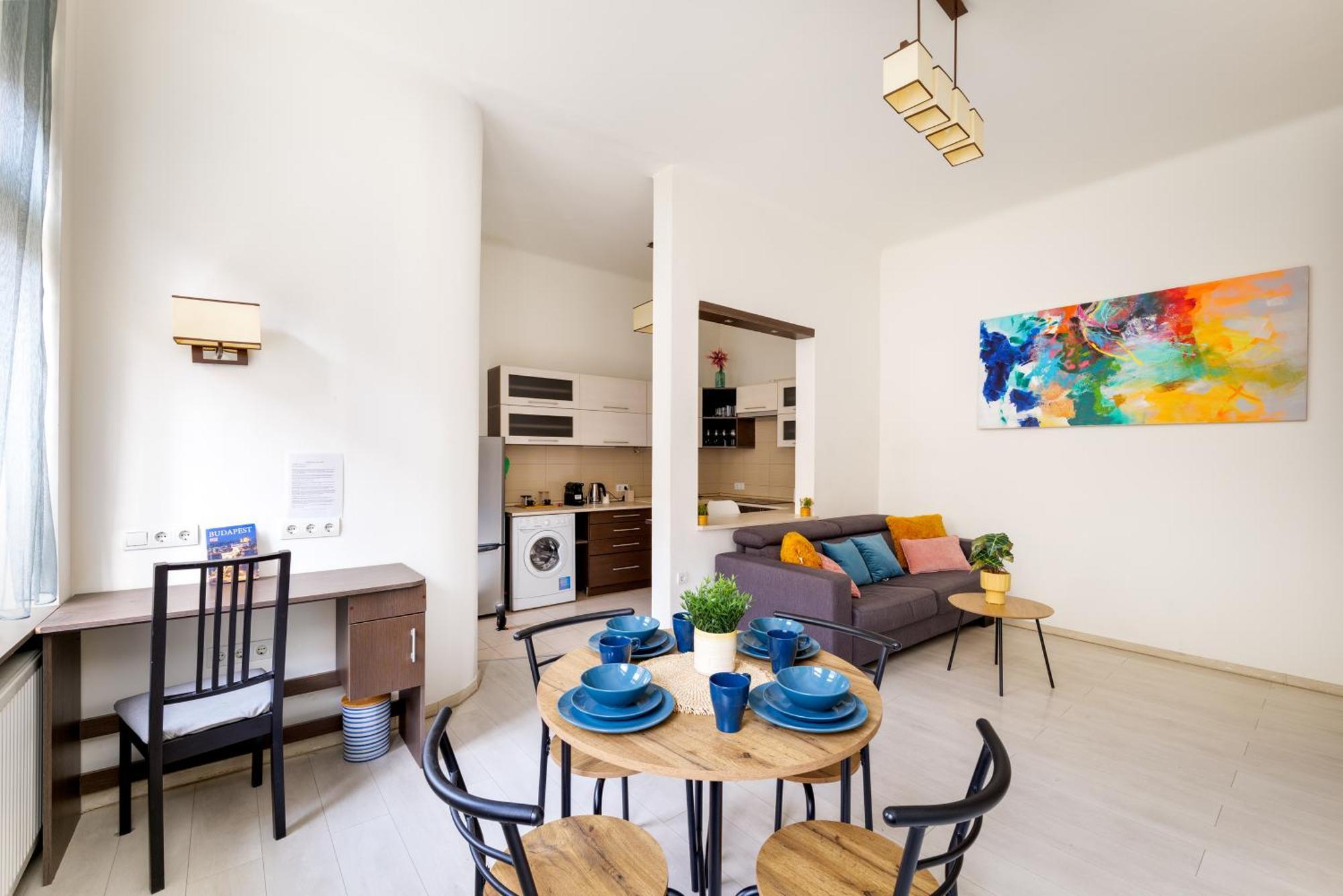 Gozsdu-1 Bedroom Apartamento Budapeste